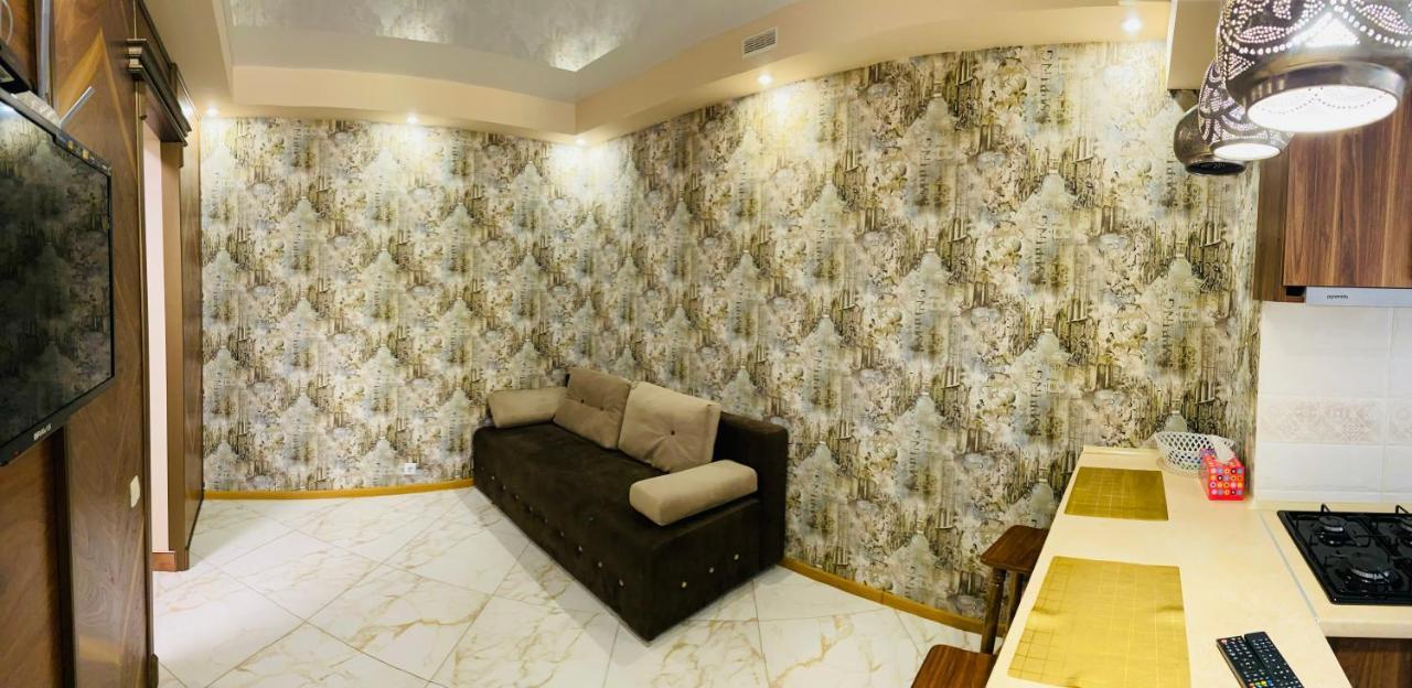 Ogienka 2B, Center Lutsk Apartment Ngoại thất bức ảnh