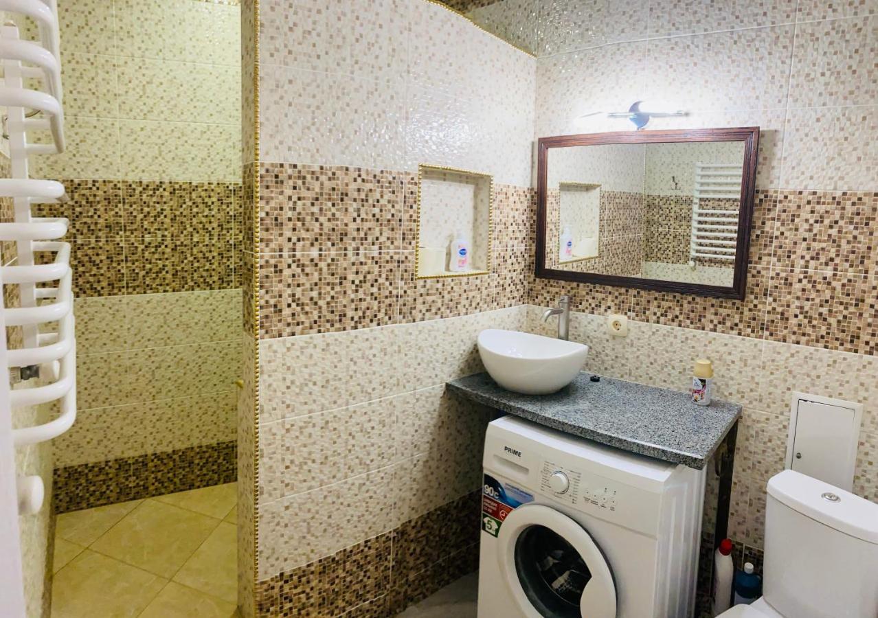Ogienka 2B, Center Lutsk Apartment Ngoại thất bức ảnh
